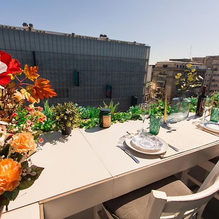 Old Town Apartment With Amazing View From The Balcony Bucarest Extérieur photo