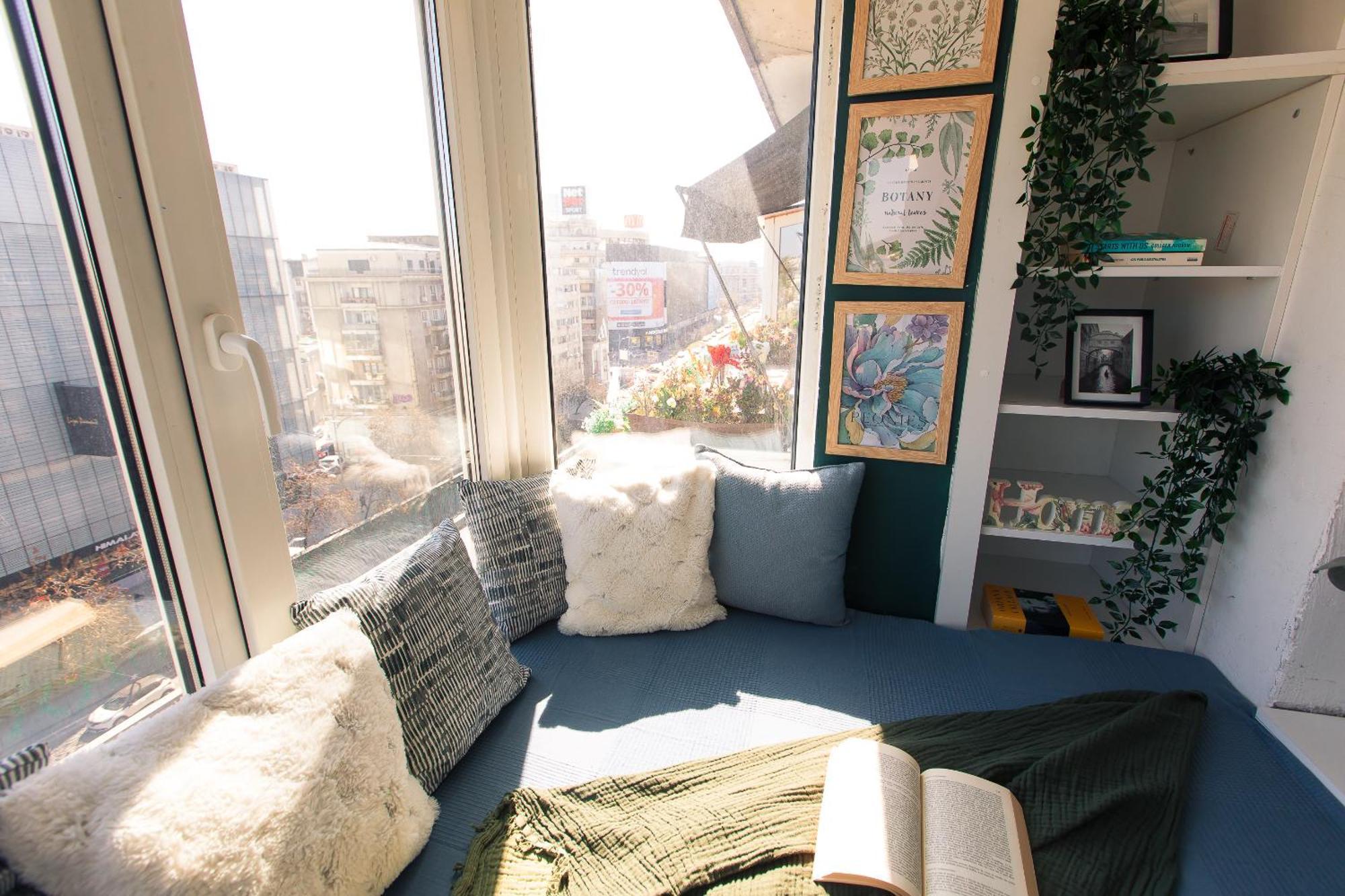 Old Town Apartment With Amazing View From The Balcony Bucarest Extérieur photo