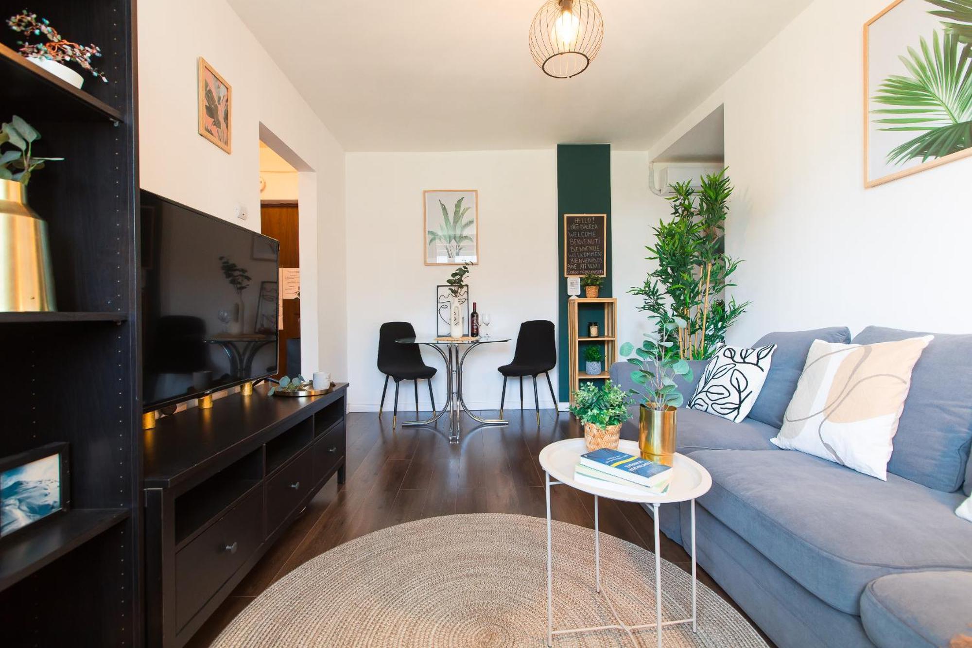 Old Town Apartment With Amazing View From The Balcony Bucarest Extérieur photo